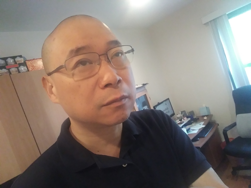 高山的第一张照片--东山相亲网
