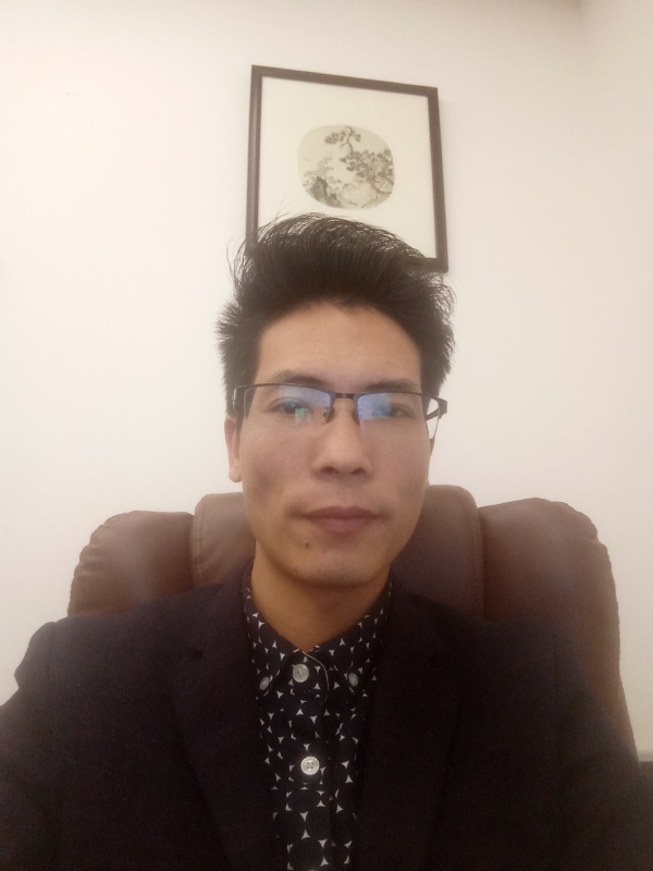 爱也要以诚相待的第一张照片--东山相亲网