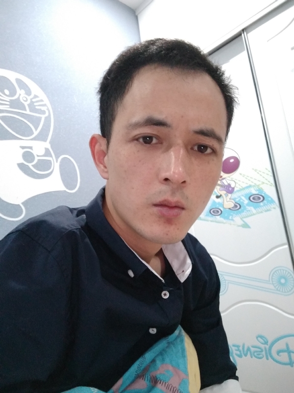 容晨的第一张照片--东山相亲网