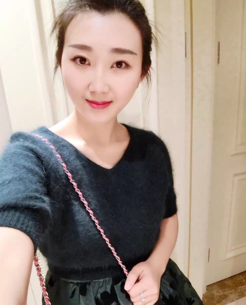 小妮的第三张照片--东山相亲网