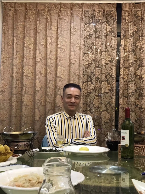 天涯孤独的第一张照片--东山相亲网