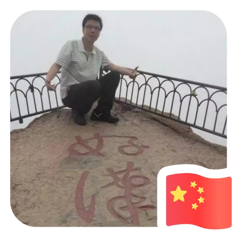 一只小虎牙的第一张照片--东山相亲网
