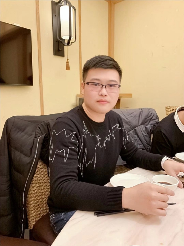 YIDA的第一张照片--东山相亲网