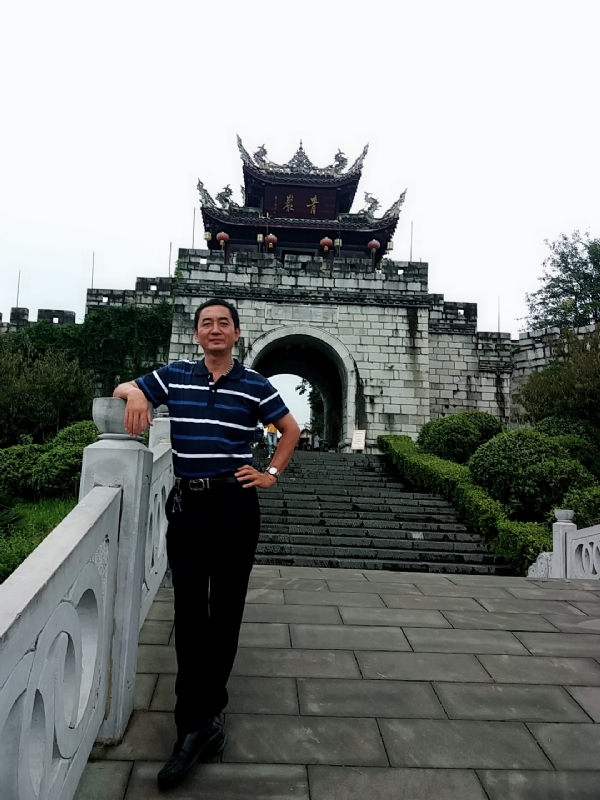 真心的龙的第六张照片--东山相亲网