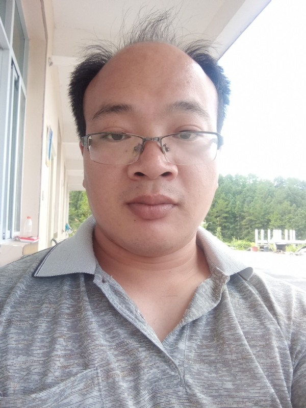 蓝色星空的第一张照片--东山相亲网