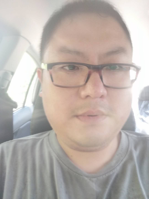 星蔚蓝的第二张照片--东山相亲网