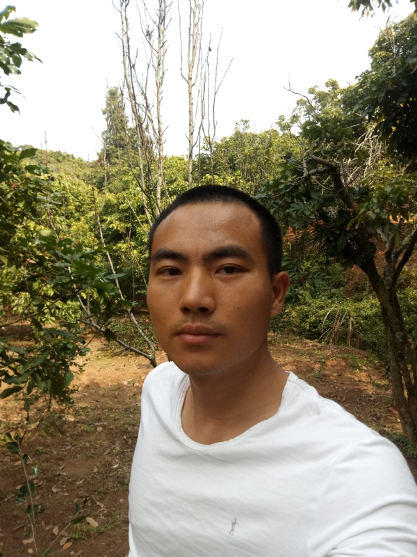 简单的第一张照片--东山相亲网