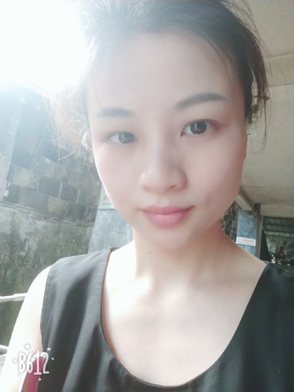 慢慢的第二张照片--东山相亲网