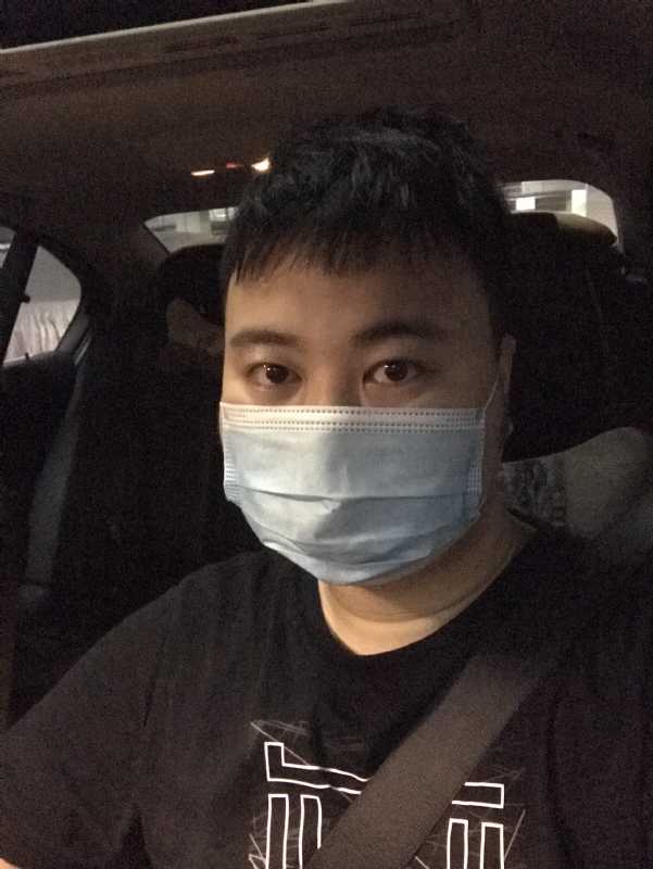 Roman的第一张照片--东山相亲网