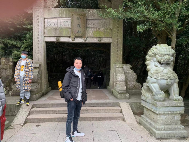 志东的第一张照片--东山相亲网
