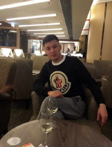 吴辉的第一张照片--东山相亲网