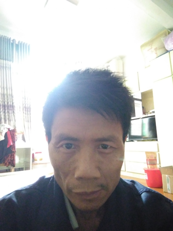 陈伟的第二张照片--东山相亲网