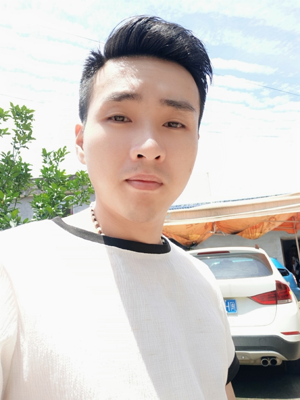 人间烟火的第一张照片--东山相亲网