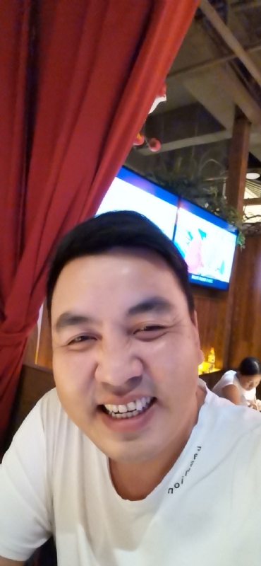 泉哥的第一张照片--东山相亲网