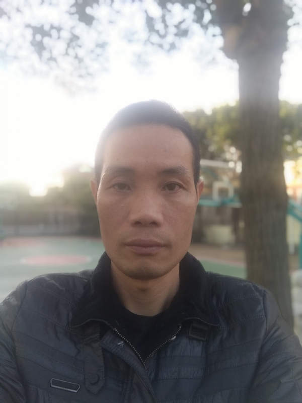 王耀明的第一张照片--东山相亲网