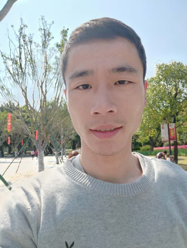 小懒虫的第一张照片--东山相亲网