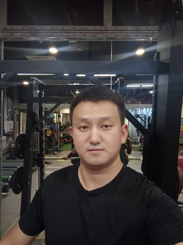 吴痕的第二张照片--东山相亲网