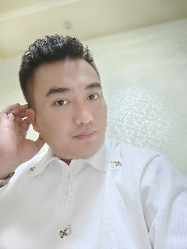 哈哈先生的第一张照片--东山相亲网