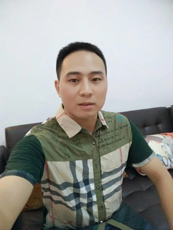 寻找一位爱人的第二张照片--东山相亲网