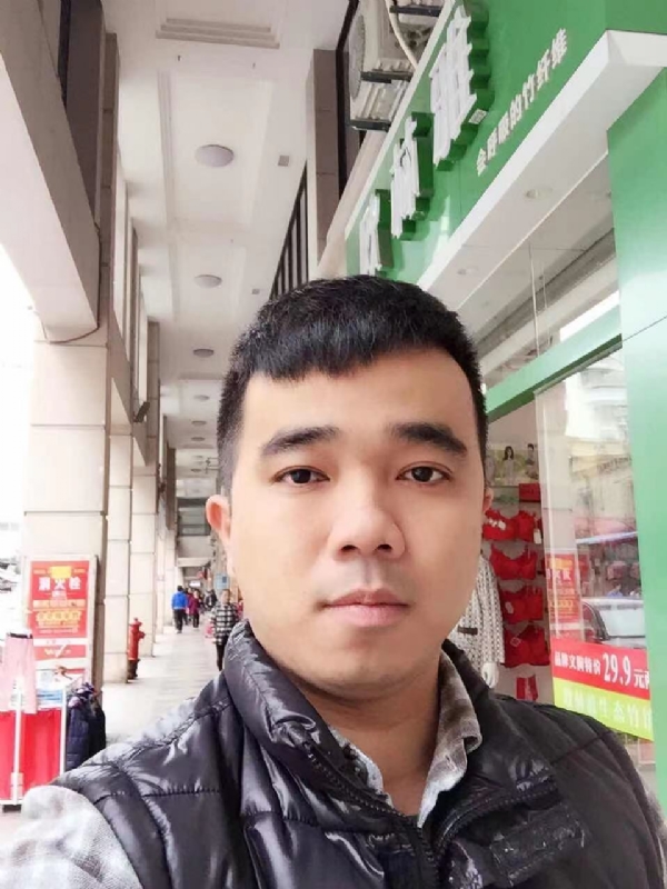 小小怪兽的第一张照片--东山相亲网