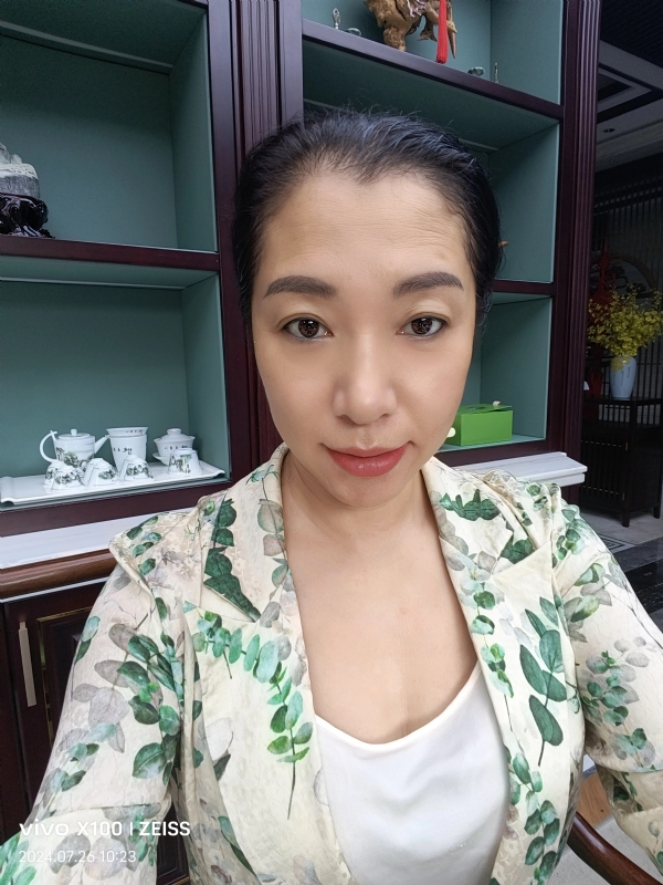 仝馨的第三张照片--东山相亲网