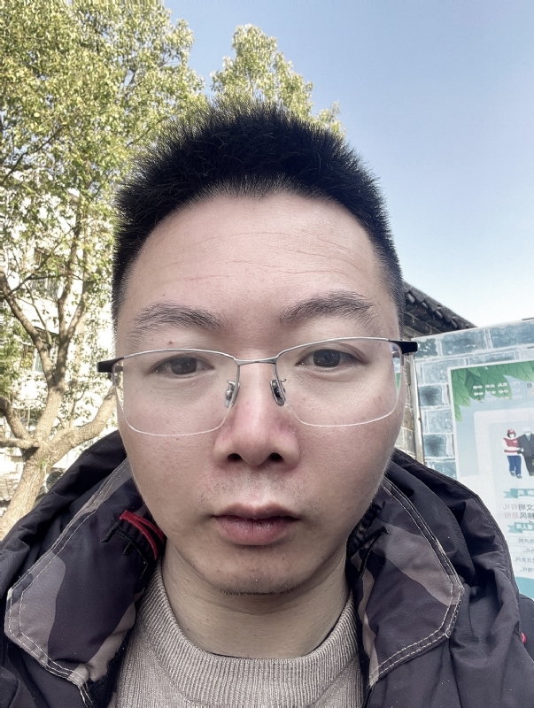 征婚的第一张照片--东山相亲网