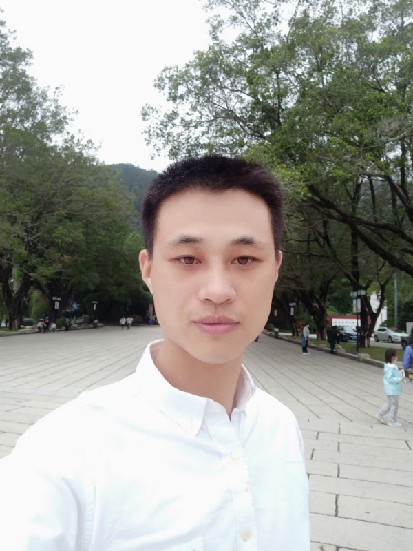 xu的第一张照片--东山相亲网