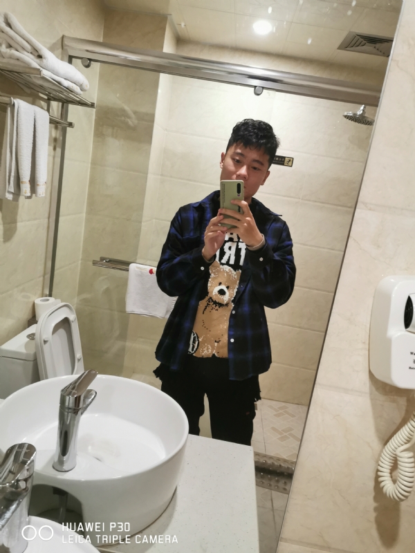 佛系人生的第四张照片--东山相亲网