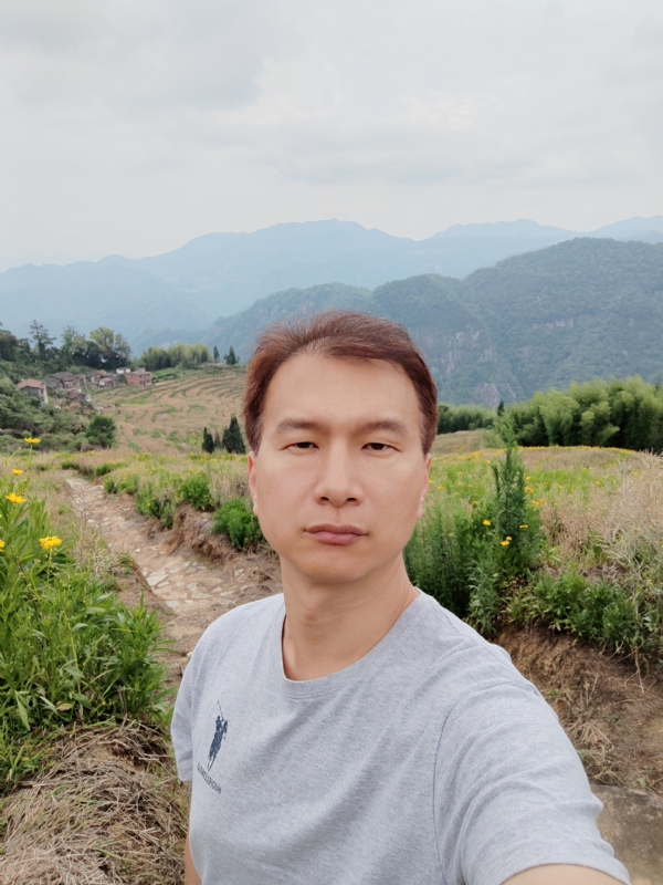 彩虹的第一张照片--东山相亲网