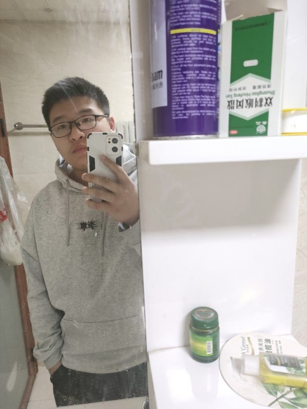 乌鸦坐飞机的第一张照片--东山相亲网