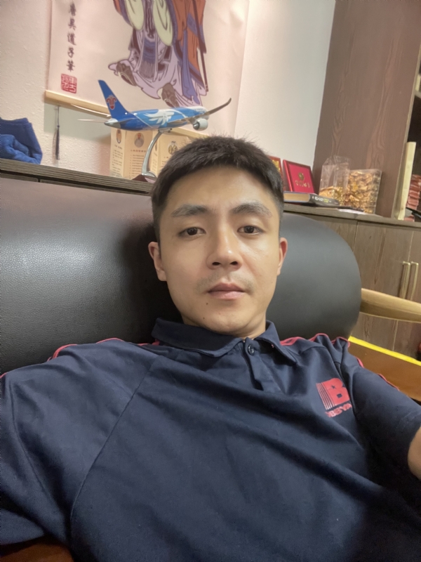 曾曾日上的第一张照片--东山相亲网